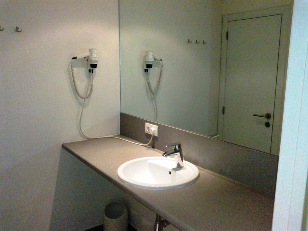 Apartments Downtown Residence Брюксел Стая снимка